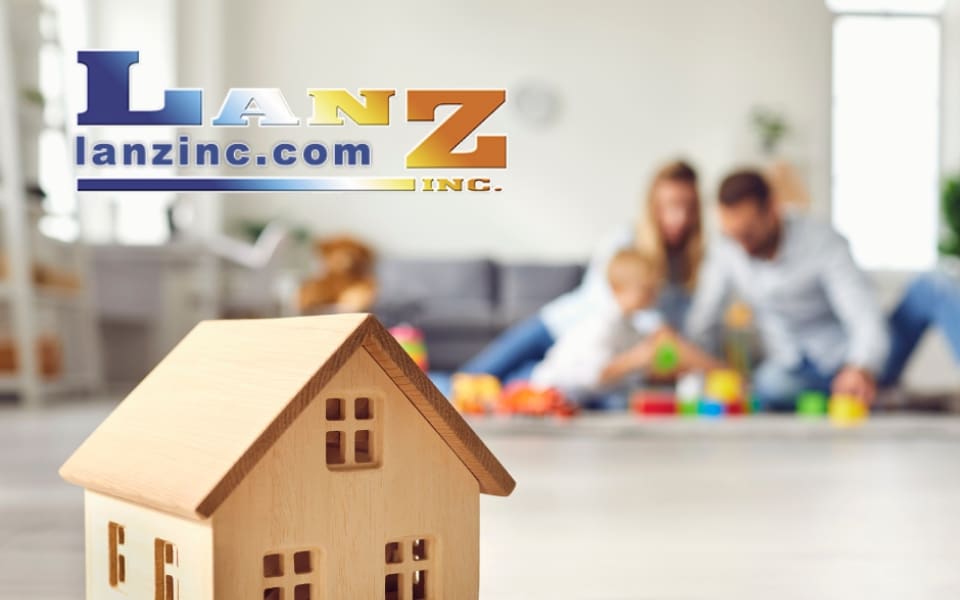 Lanz Logo With Home And Family